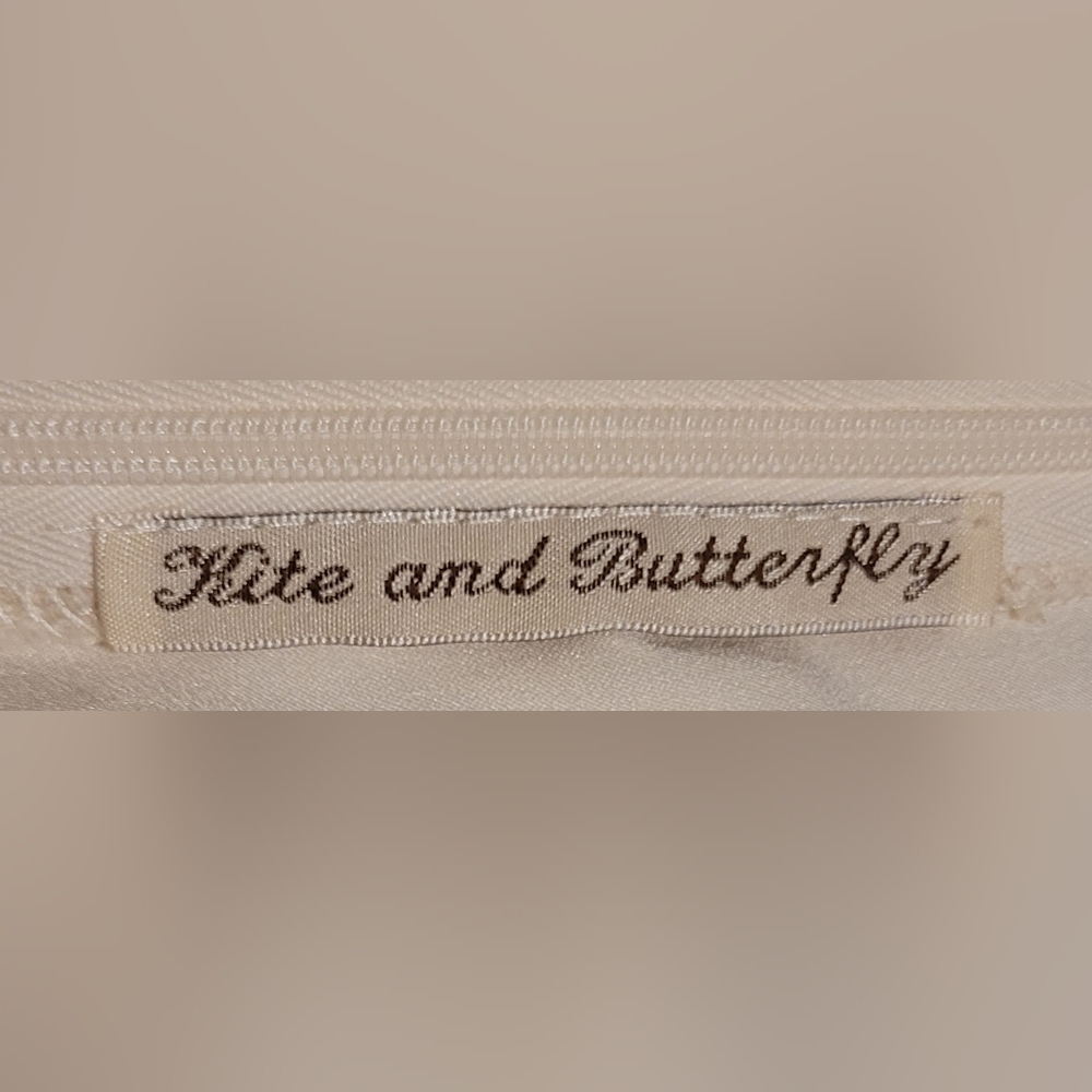 Kite and Butterfly French Lace "Rena" Boho Gown - Size Small - Picture 16 of 16